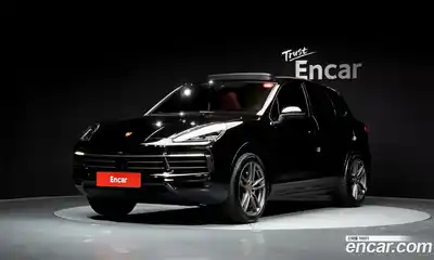 Porsche Cayenne, 2023