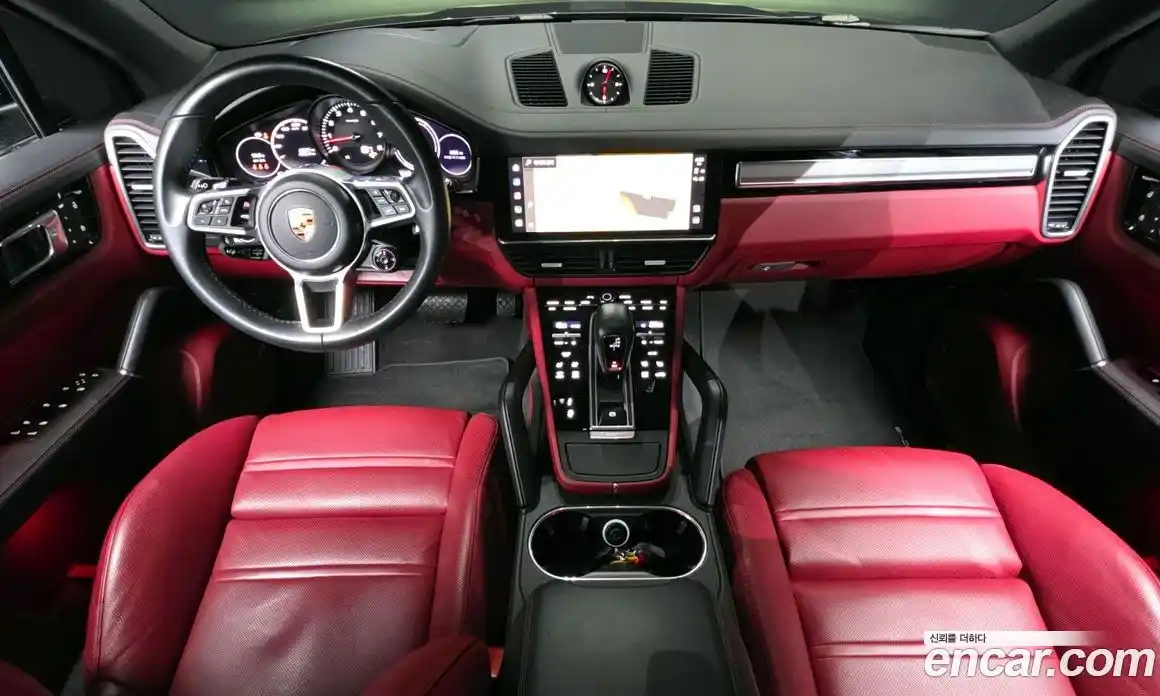 Porsche Cayenne 2023 3.0 Автомат в Москве № 165209, фото 7