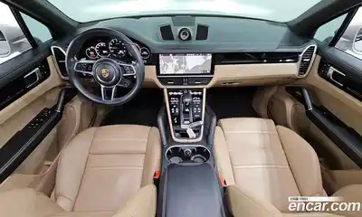 Porsche Cayenne 2021 3.0 Автомат в Москве № 165387, миниатюра 4