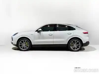 Porsche Cayenne, 2020
