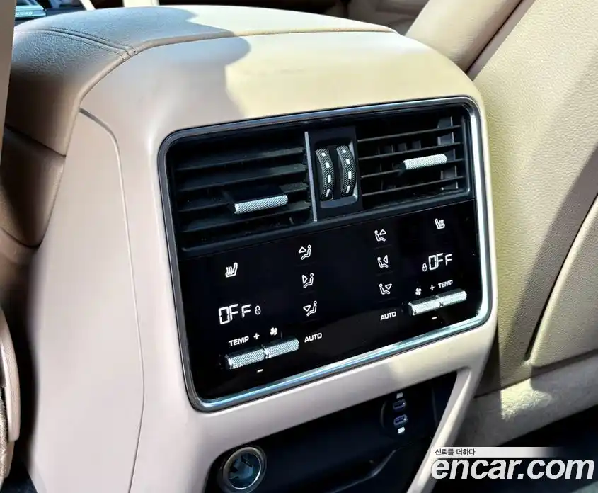 Porsche Cayenne 2020 3.0 Автомат в Москве № 165869, фото 19