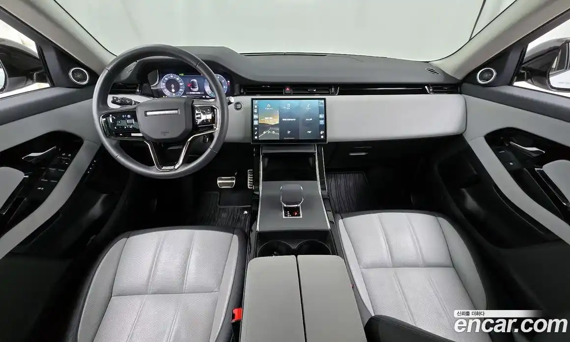 Land Rover Range-Rover Evoque 2024 2.0 Автомат в Москве № 166055, фото 15