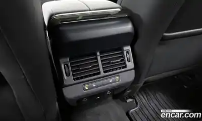 Land Rover Range-Rover Evoque 2024 2.0 Автомат в Москве № 166055, миниатюра 2