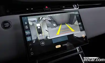 Land Rover Range-Rover Evoque 2024 2.0 Автомат в Москве № 166055, миниатюра 4