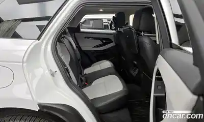 Land Rover Range-Rover Evoque 2024 2.0 Автомат в Москве № 166055, миниатюра 8