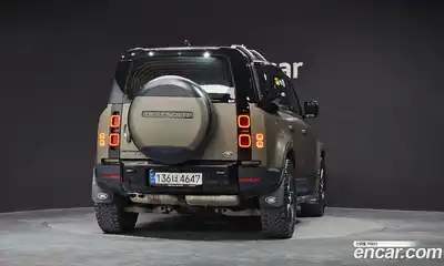 Land Rover Defender 2022 3.0 Автомат в Москве № 166493, миниатюра 4