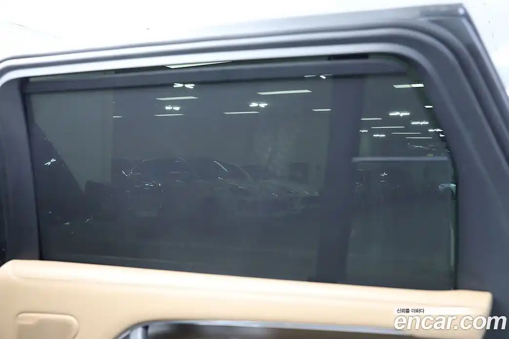 Land Rover Range-Rover 2023 4.4 Автомат в Москве № 166772, фото 20