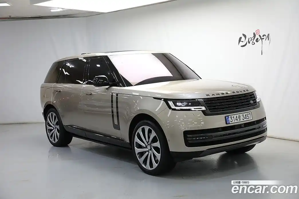 Land Rover Range-Rover 2023 4.4 Автомат в Москве № 166772, фото 3