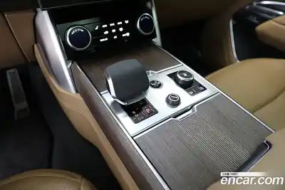 Land Rover Range-Rover 2023 4.4 Автомат в Москве № 166772, миниатюра 8