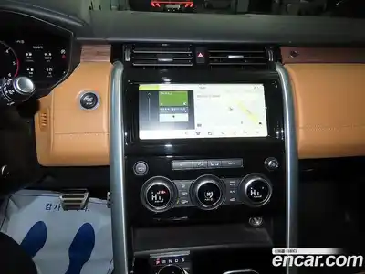 Land Rover Discovery 2019 3.0 Автомат в Москве № 166856, миниатюра 11