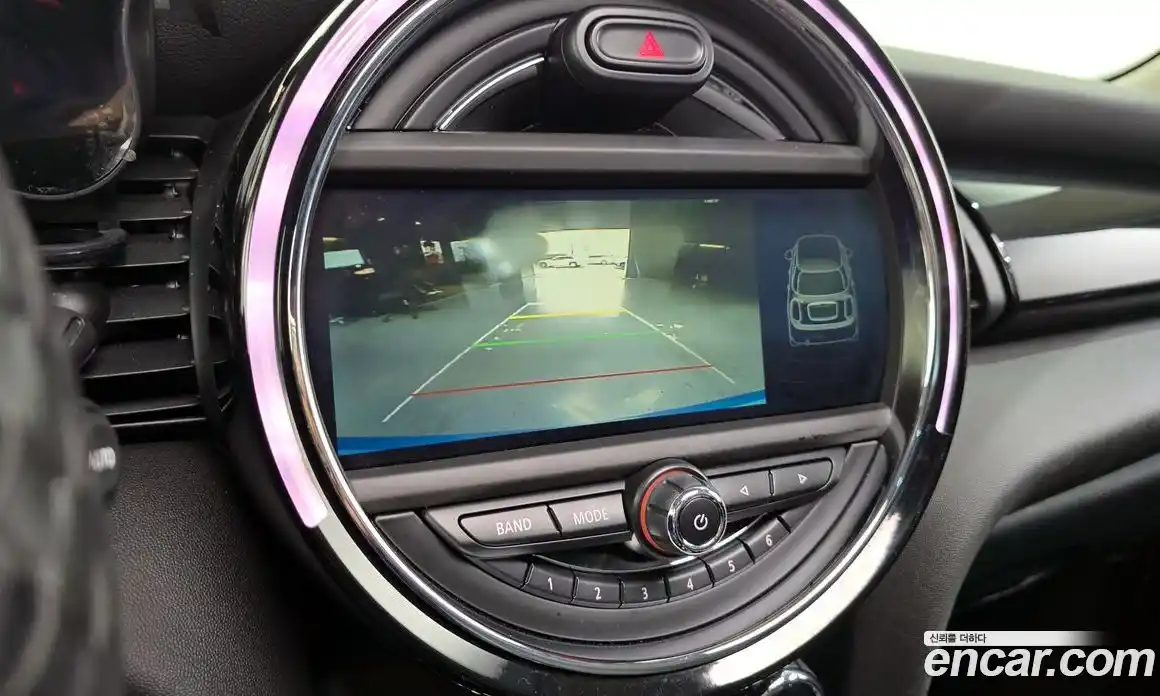 Mini Cooper 2015 1.5 Автомат в Москве № 167270, фото 14