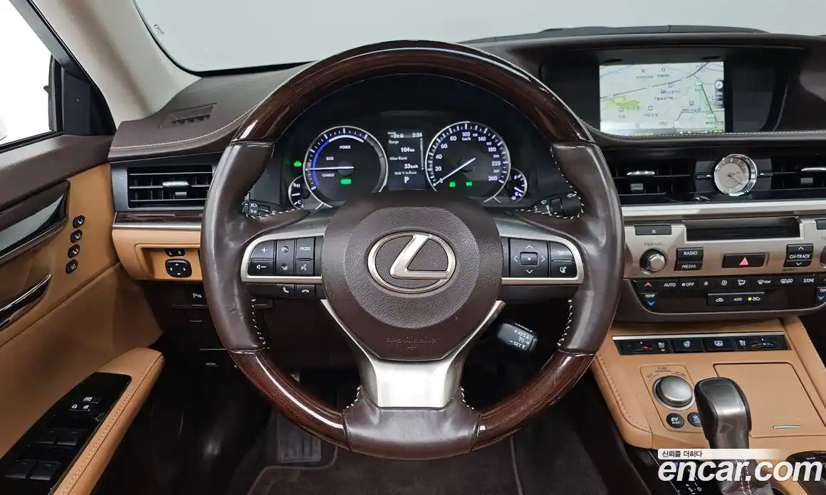 Lexus ES 2018 2.5 Автомат в Москве № 168201, фото 13