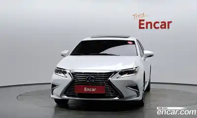 Lexus ES 2018 2.5 Автомат в Москве № 168201, миниатюра 3