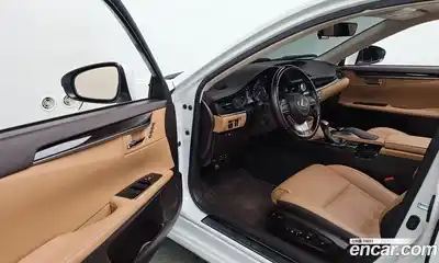 Lexus ES 2018 2.5 Автомат в Москве № 168201, миниатюра 10