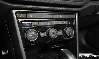 Volkswagen T-Roc, 2022