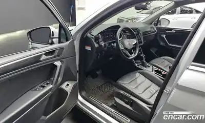 Volkswagen Tiguan, 2023