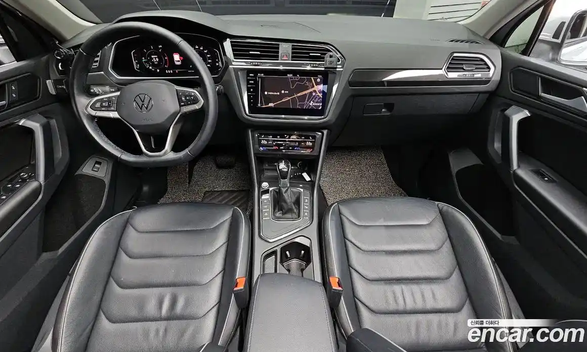 Volkswagen Tiguan 2023 2.0 Автомат в Москве № 168689, фото 20