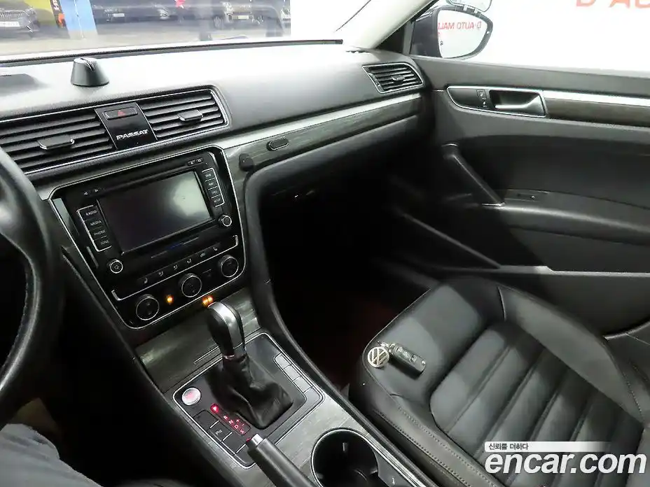 Volkswagen Passat 2018 2.0 Автомат в Москве № 169005, фото 17