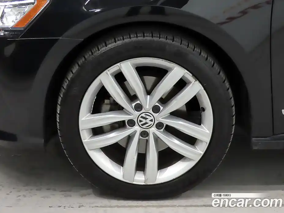 Volkswagen Passat 2018 2.0 Автомат в Москве № 169005, фото 5