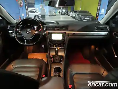Volkswagen Passat 2018 2.0 Автомат в Москве № 169005, миниатюра 7