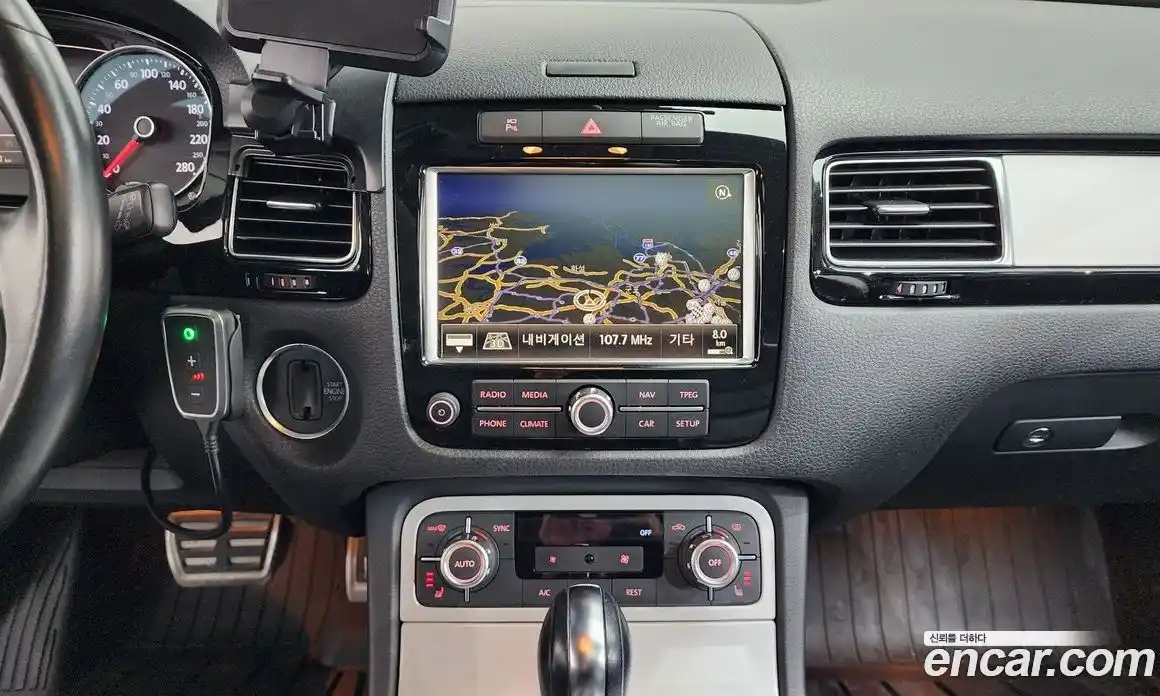 Volkswagen Touareg 2014 3.0 Автомат в Москве № 169088, фото 14