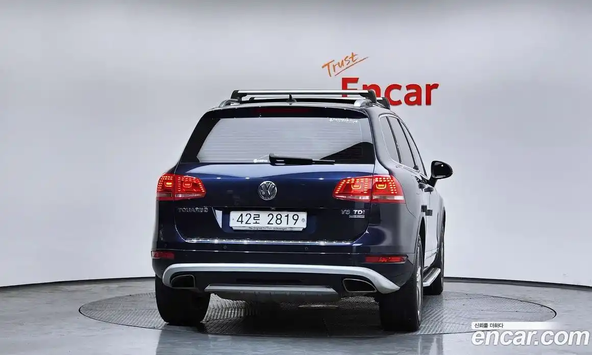 Volkswagen Touareg 2014 3.0 Автомат в Москве № 169088, фото 4