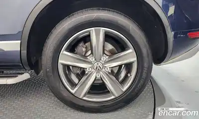 Volkswagen Touareg 2014 3.0 Автомат в Москве № 169088, миниатюра 5