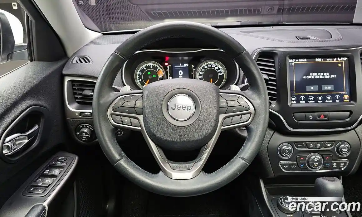 Jeep Cherokee 2019 2.4 Автомат в Москве № 169776, фото 13