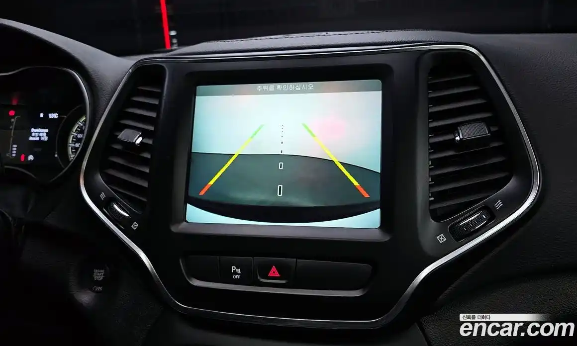 Jeep Cherokee 2019 2.4 Автомат в Москве № 169776, фото 16