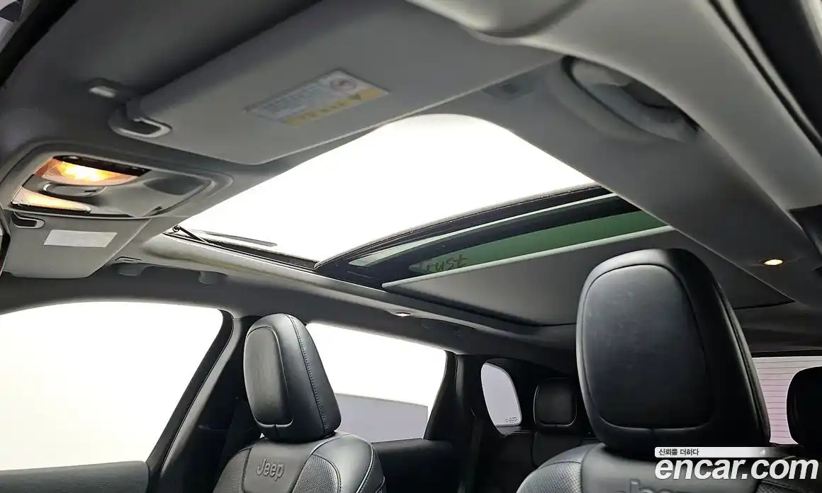 Jeep Cherokee 2019 2.4 Автомат в Москве № 169776, фото 19