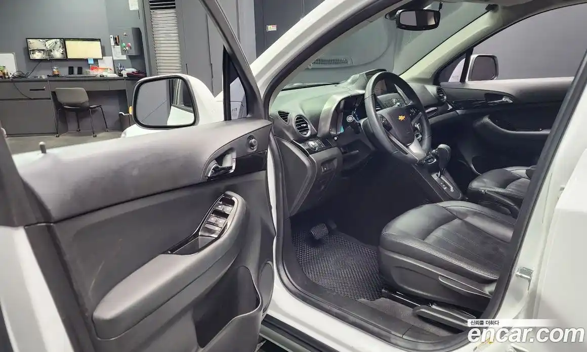 Chevrolet Orlando 2015 2.0 Автомат в Москве № 173305, фото 14