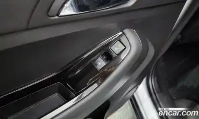 Chevrolet Orlando 2015 2.0 Автомат в Москве № 173305, миниатюра 9