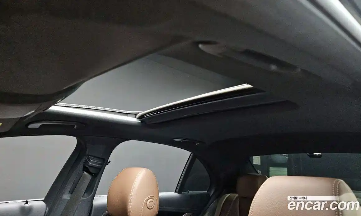 Mercedes-Benz E-Class 2023 2.0 Автомат в Москве № 178729, фото 20