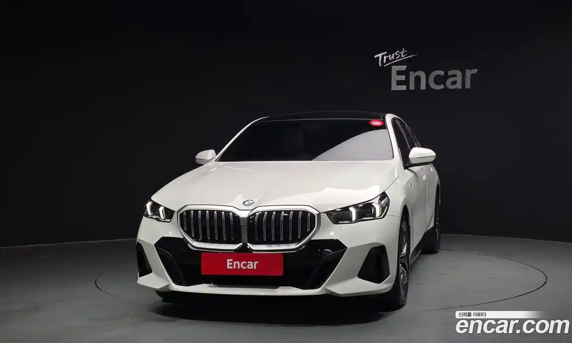 BMW 5-Series 2025 2.0 Автомат в Москве № 187397, фото 15