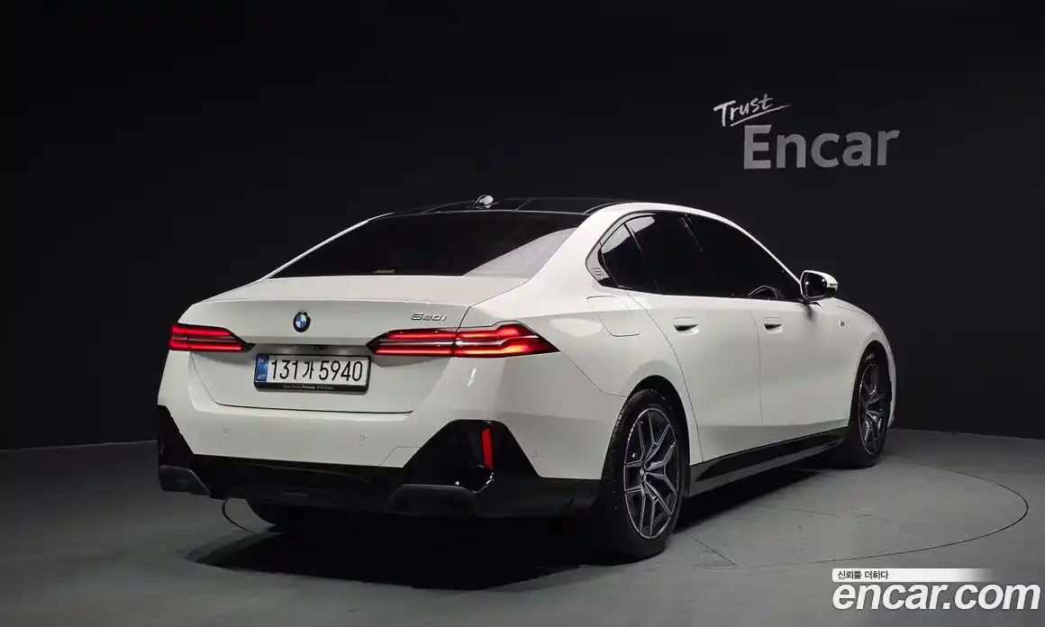 BMW 5-Series 2025 2.0 Автомат в Москве № 187397, фото 20