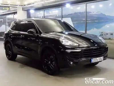 Porsche Cayenne, 2015