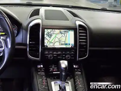 Porsche Cayenne 2015 3.0 Автомат в Москве № 187449, миниатюра 11