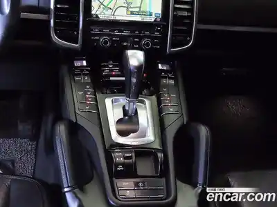 Porsche Cayenne 2015 3.0 Автомат в Москве № 187449, миниатюра 12