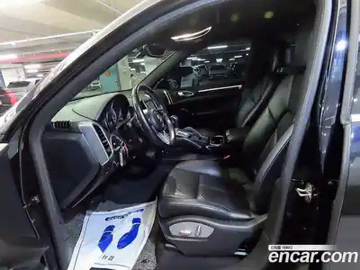Porsche Cayenne 2015 3.0 Автомат в Москве № 187449, миниатюра 6