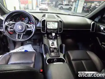 Porsche Cayenne 2015 3.0 Автомат в Москве № 187449, миниатюра 10