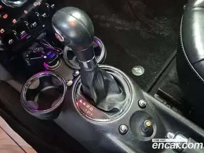 Mini Cooper Convertible 2015 1.6 Автомат в Москве № 188625, миниатюра 8