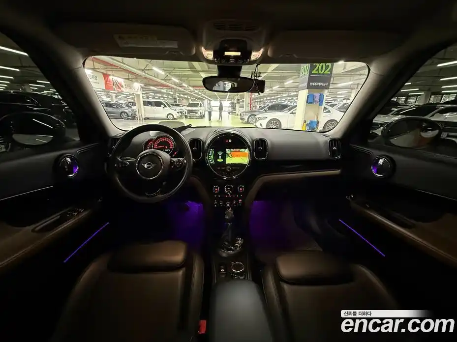 Mini Countryman 2018 1.5 Автомат в Москве № 188652, фото 10