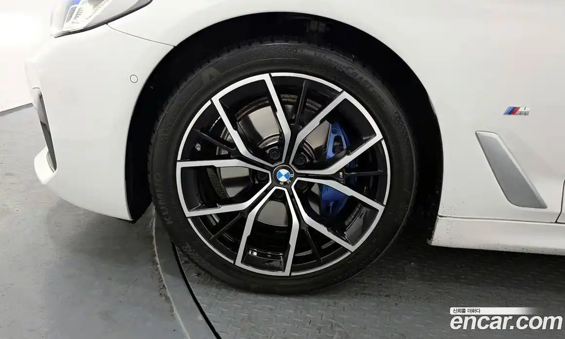 BMW 5-Series 2023 2.0 Автомат в Москве № 188928, фото 3