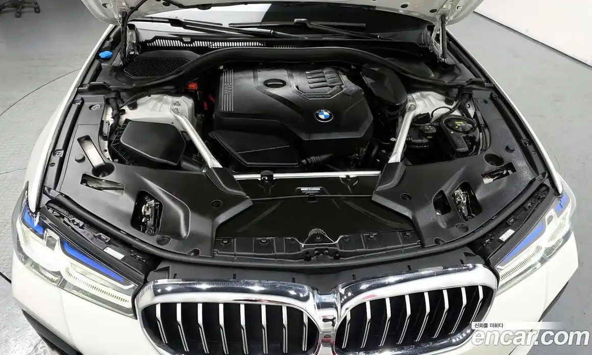 BMW 5-Series 2023 2.0 Автомат в Москве № 188928, фото 9