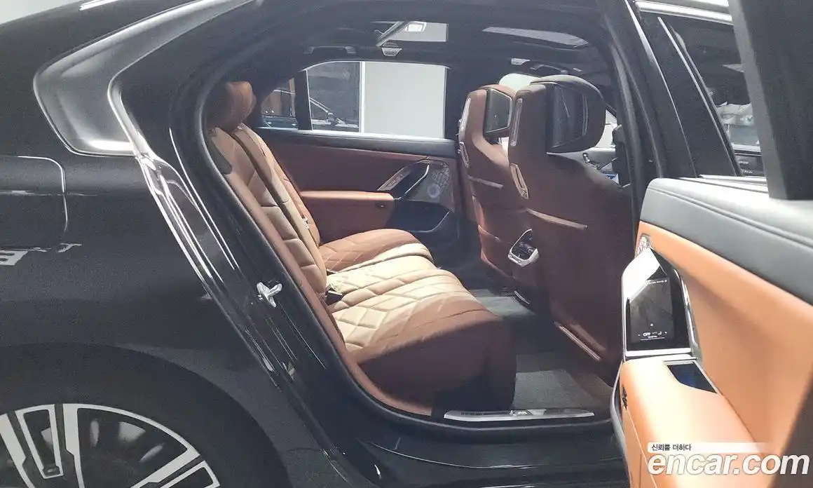 BMW 7-Series 2024 3.0 Автомат в Москве № 191164, фото 11