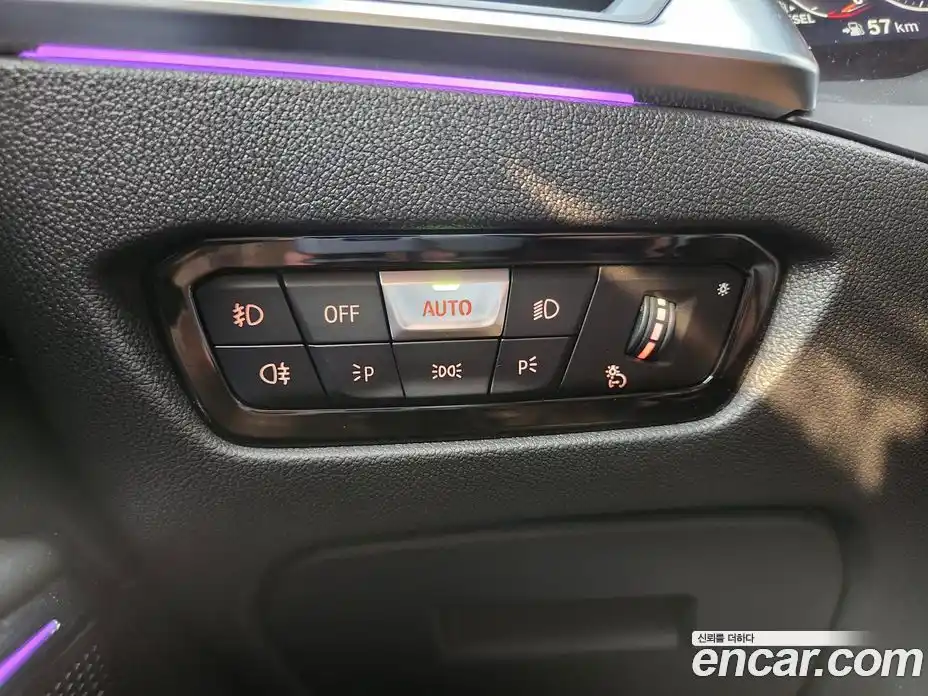 BMW 3-Series 2019 2.0 Автомат в Москве № 192401, фото 15