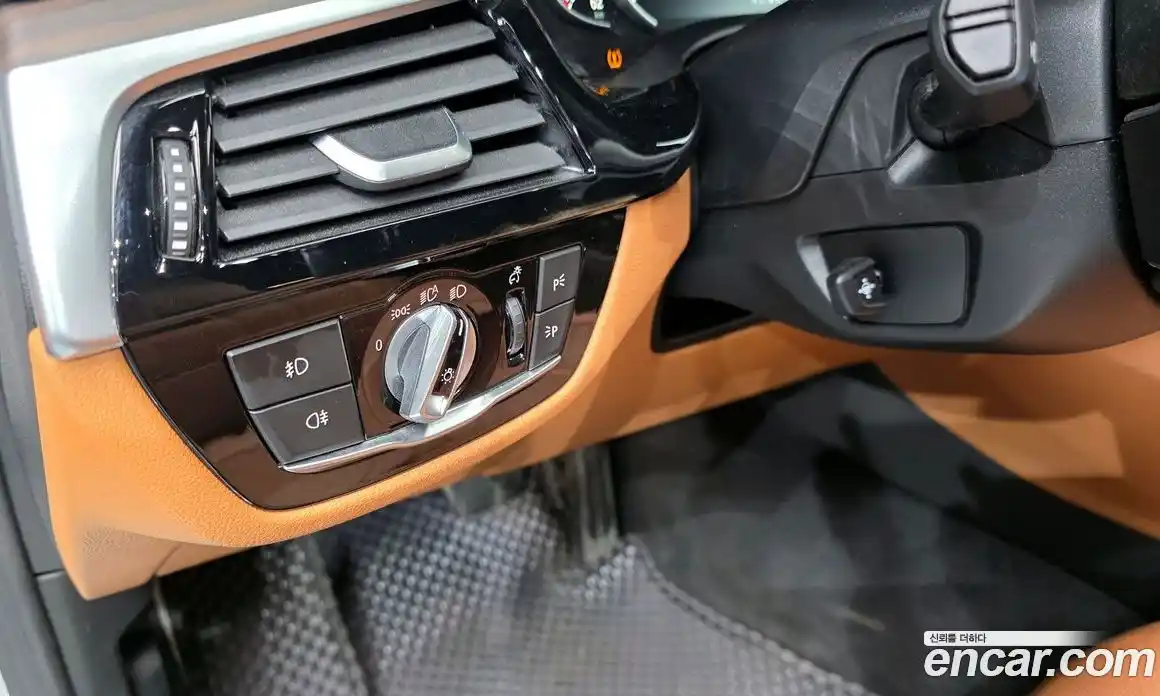 BMW 5-Series 2017 2.0 Автомат в Москве № 192461, фото 13