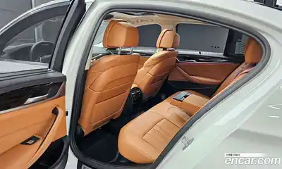 BMW 5-Series 2023 2.0 Автомат в Москве № 192991, миниатюра 11