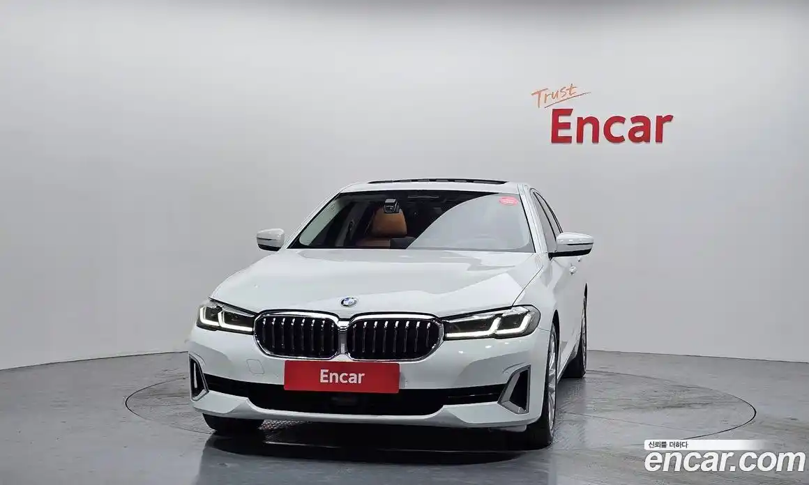 BMW 5-Series 2023 2.0 Автомат в Москве № 192991, фото 3