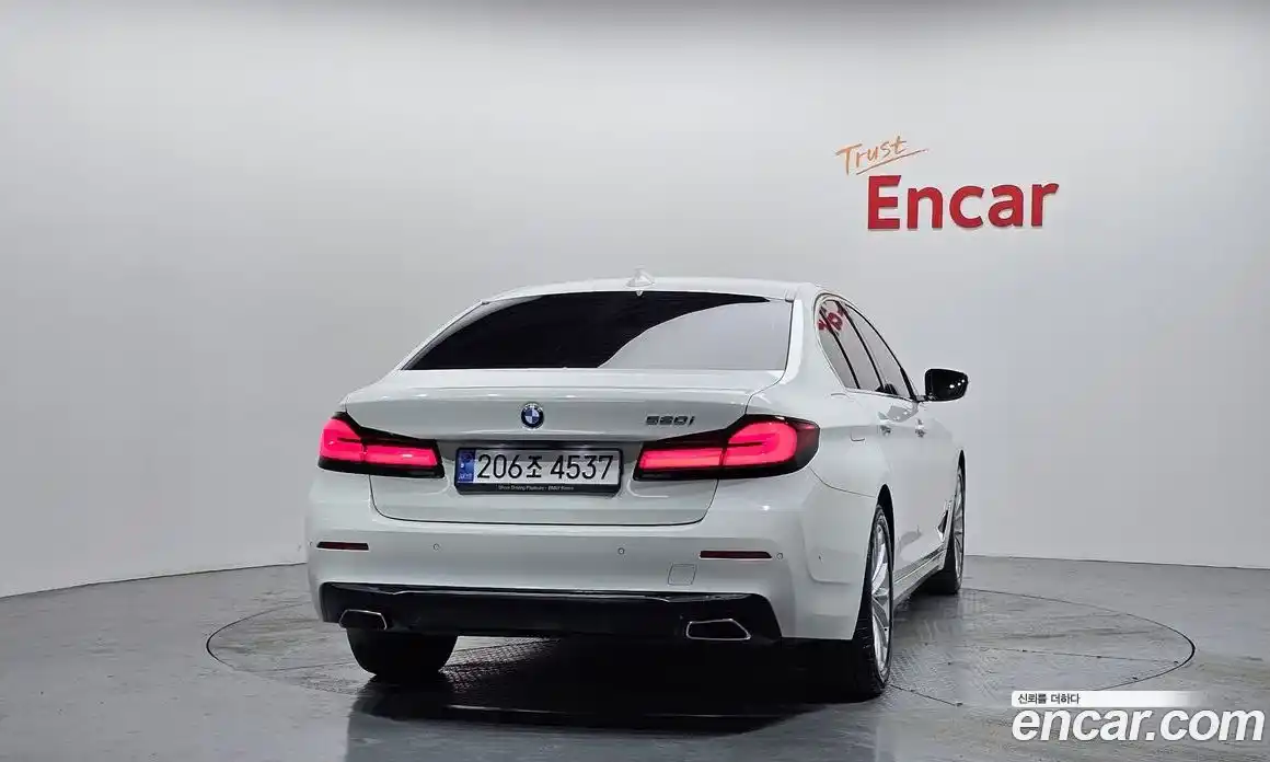 BMW 5-Series 2023 2.0 Автомат в Москве № 192991, фото 4